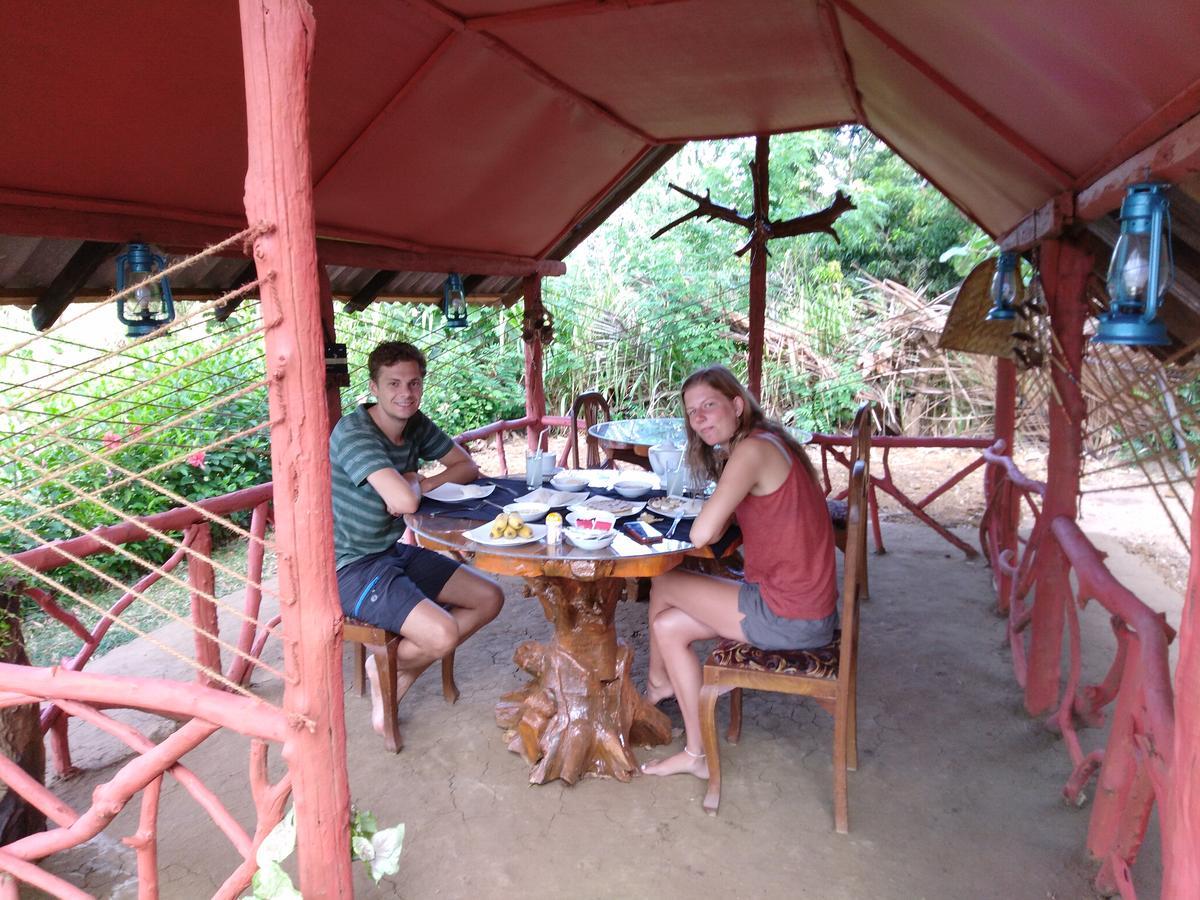 Sigiri Royal Point Tree House Hotell Sigiriya Exteriör bild